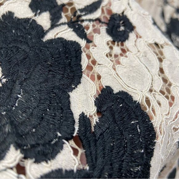 LAVENDER BROWN Fit and Flare Rose Floral Lace Jacquard Dress S - Picture 4 of 16